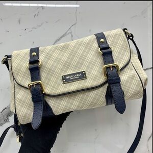 Blue LABEL CRESTBRIDGE MESSENGER CROSSBODY(former burberry blue label)
